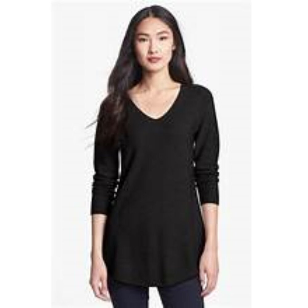 Eileen Fisher Shirttail Hem V-Neck Merino Sweater - Large